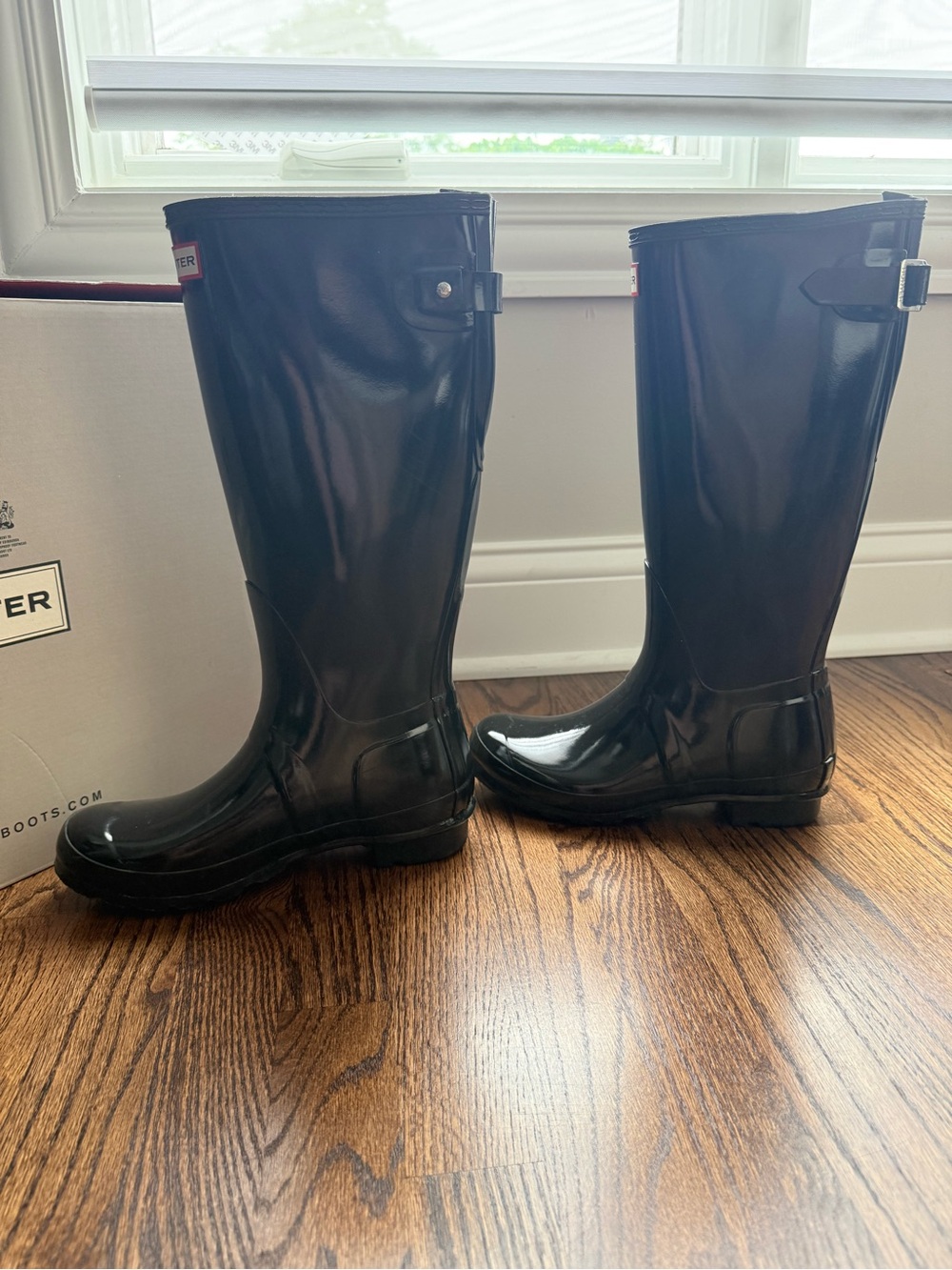 Hunter Black Gloss Tall Unisex Rain Boots - Picture 3 of 5